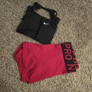 Nike pros and bra set
